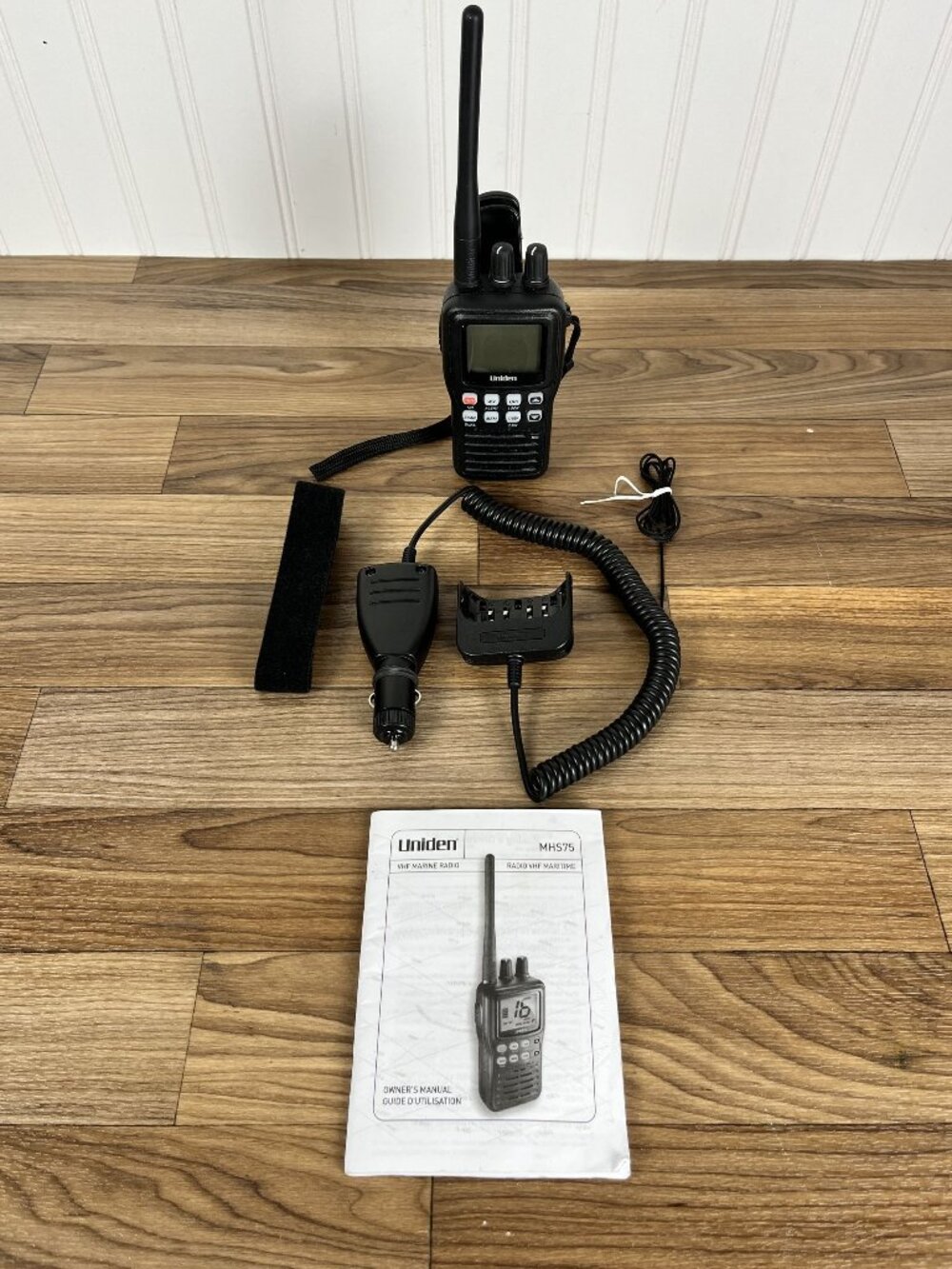Uniden MHS75 Waterproof Handheld 2-Way VHF Marine Radio Power Cord Clip
